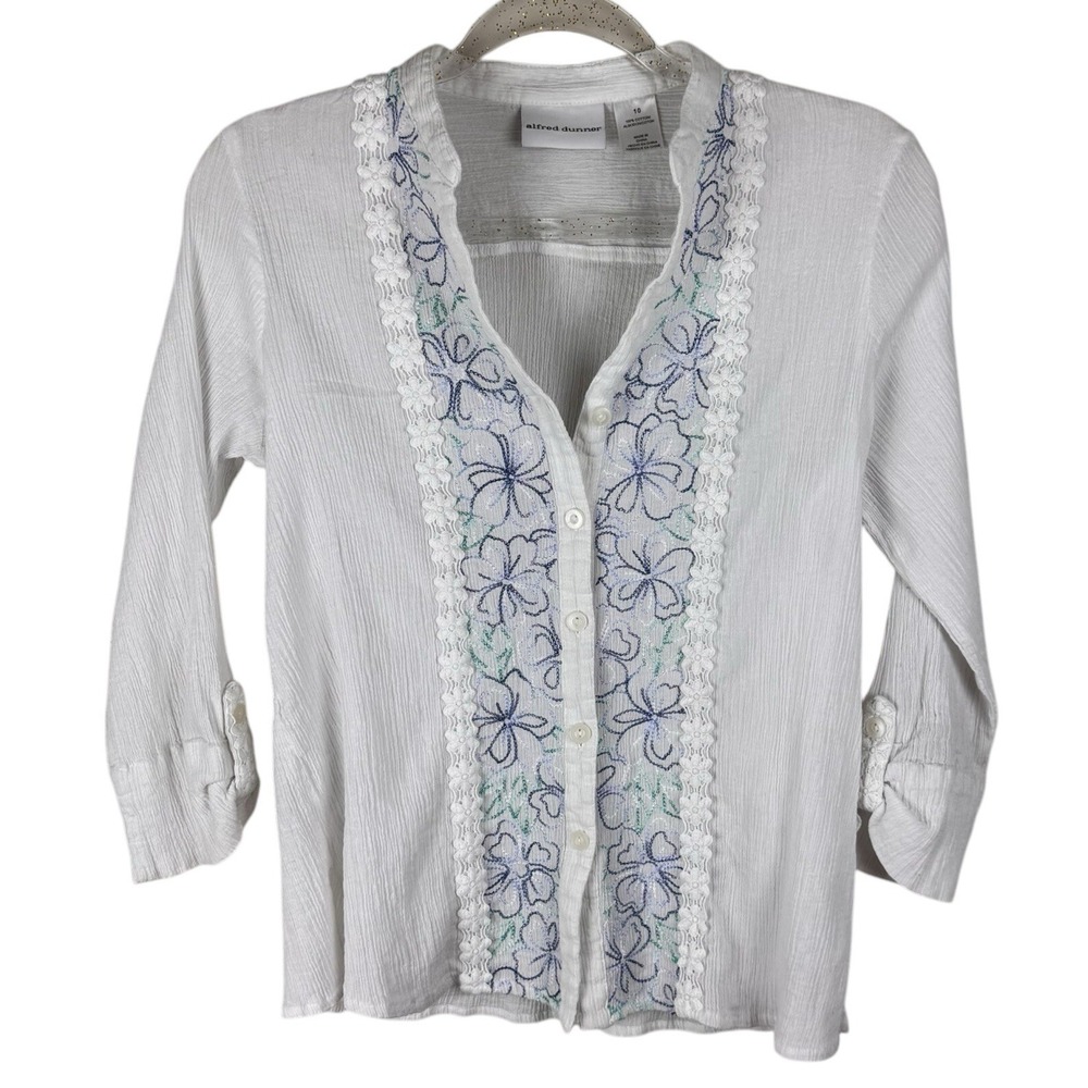 Alfred Dunner Blouse Sz 10 White‎ w/Blue Embroidered Floral Lightweight Cotton